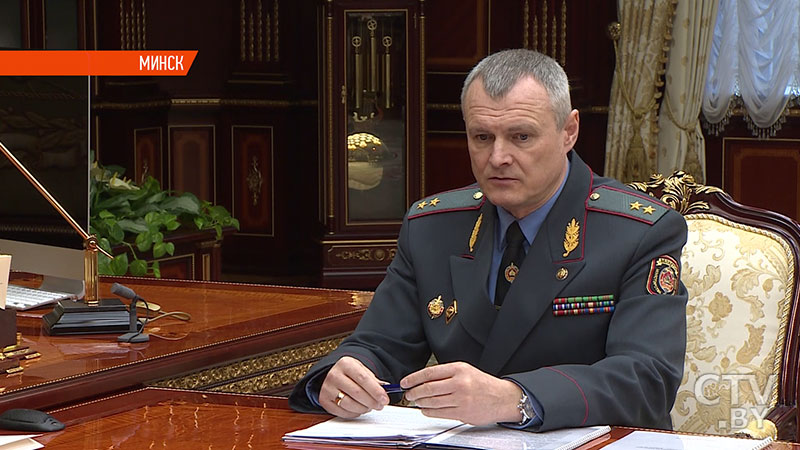 «Проверьте, чтобы потом нам всем не было больно». Александр Лукашенко поручил проверить места массового скопления людей-4