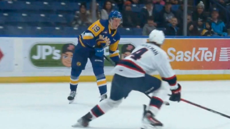 Егор Сидоров забросил юбилейную шайбу в Западной хоккейной лиге