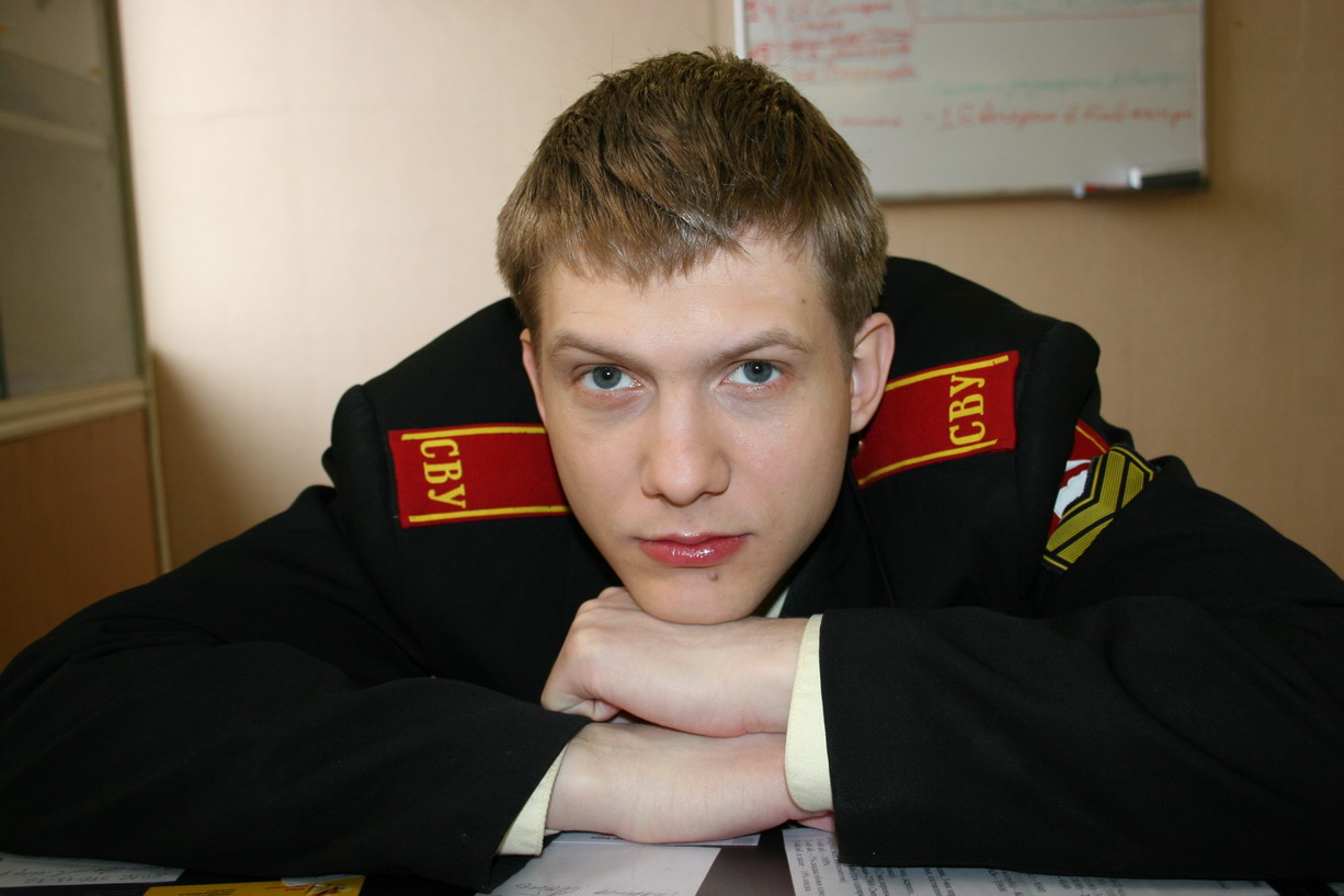 Суворовское училище спустя 13 лет. Как изменились актёры сериала «Кадетство»-19