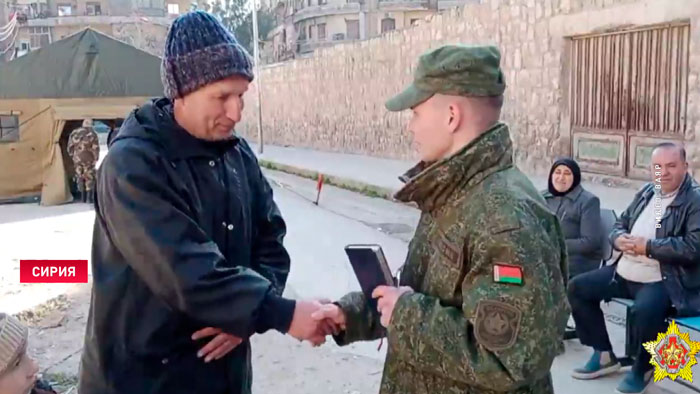 Белорусы продолжают помогать пострадавшим от землетрясения жителям Сирии