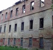 В Бобруйске 19-летнего парня убили на чердаке бывшей казармы 