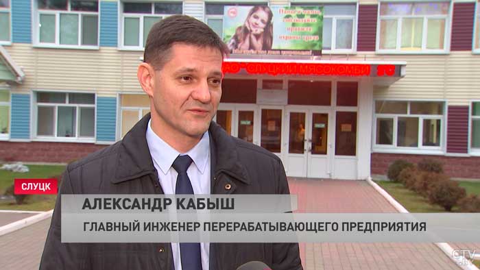 Созданы в стиле лофт. В Слуцке установили необычные скамейки-4