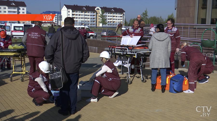 Первые в Минской области соревнования среди бригад скорой помощи проходят в Узде-4