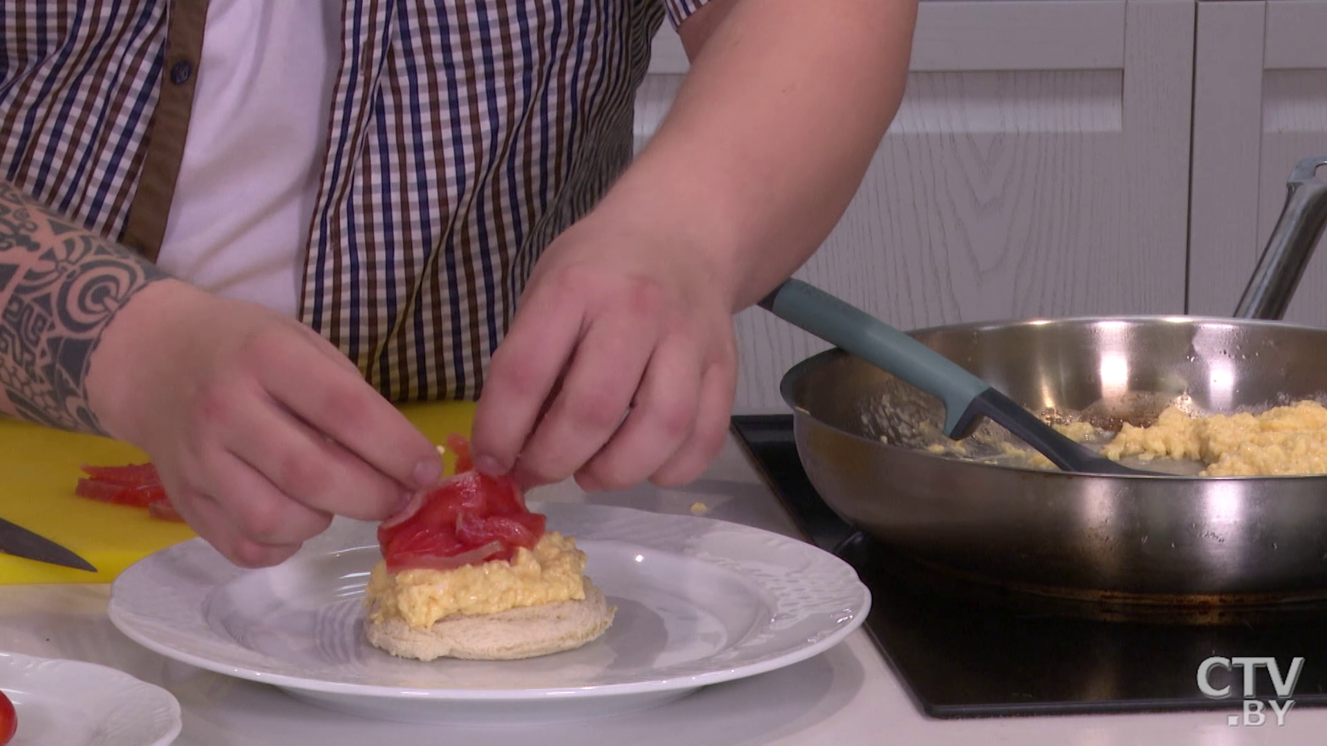 Скрэмбл с лососем. Готовим вкусный и необычный завтрак -25 Скрэмбл с лососем. Готовим вкусный и необычный завтрак -25