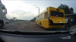 В Минске грузовик врезался в стоявший на остановке автобус с пассажирами
