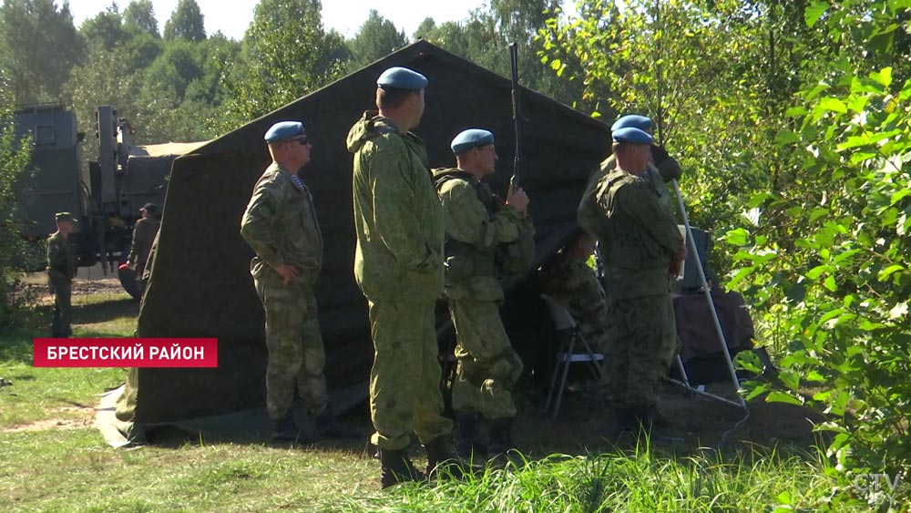 Генеральный консул России в Бресте Игорь Конякин: «В Союзном государстве мы всегда держим порох сухим»-25