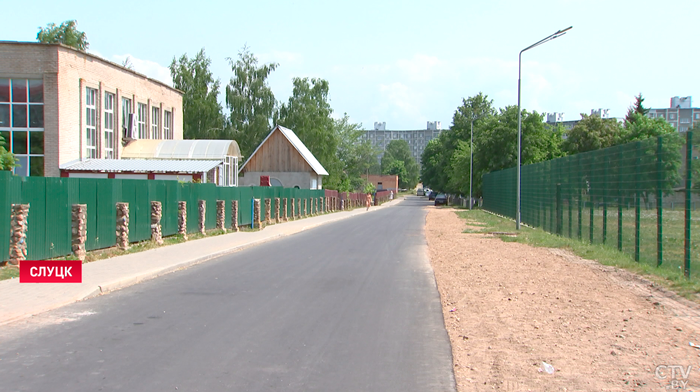 В Слуцке провели более 3 тыс. м² ямочного ремонта. Что ещё обновят в городе?-7 В Слуцке провели более 3 тыс. м² ямочного ремонта. Что ещё обновят в городе?-7