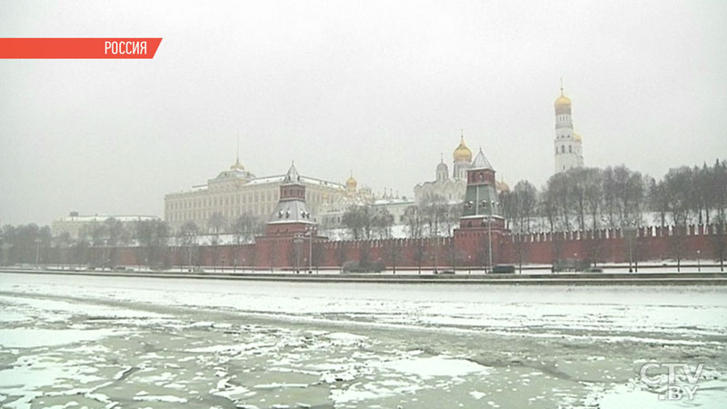 Почти 150 авиарейсов отменены или задержаны в аэропортах Москвы из-за сильных снегопадов-1
