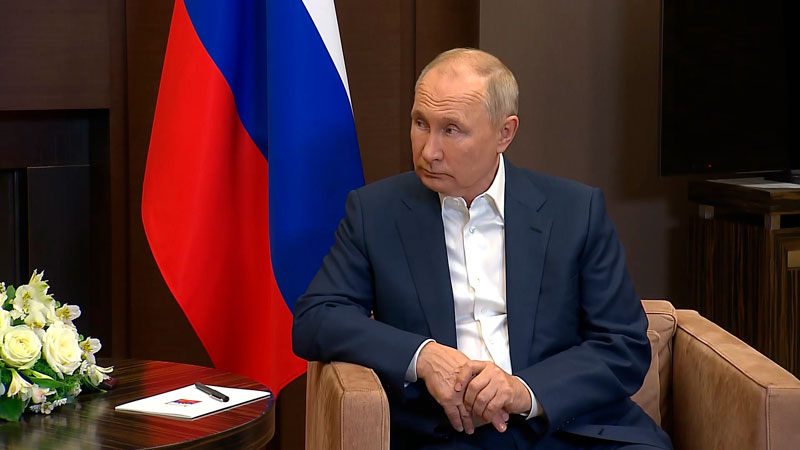 «Если другая сторона хочет, пусть скажет об этом» – Путин о переговорах с Киевом