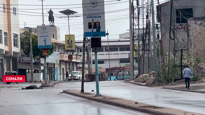 Боевики напали на отель в центре Могадишо. Есть убитые, ранен министр-1