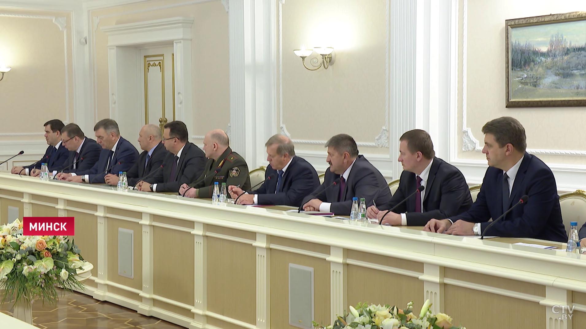 Александр Лукашенко: женщина и домохозяйка Тихановская забыла, что Президент Беларуси её спас от этой сакральной жертвы-4