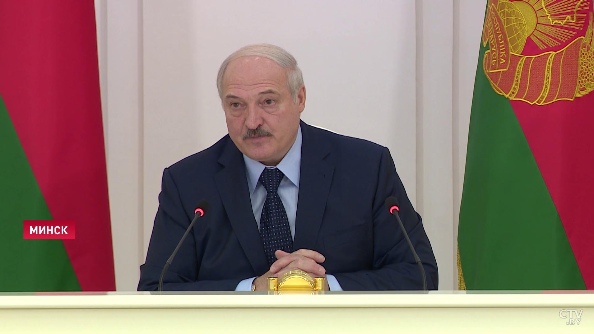 Александр Лукашенко: надо показывать литовцам, латышам, полякам, украинцам и другим, что их политики проводят неправильный курс-1
