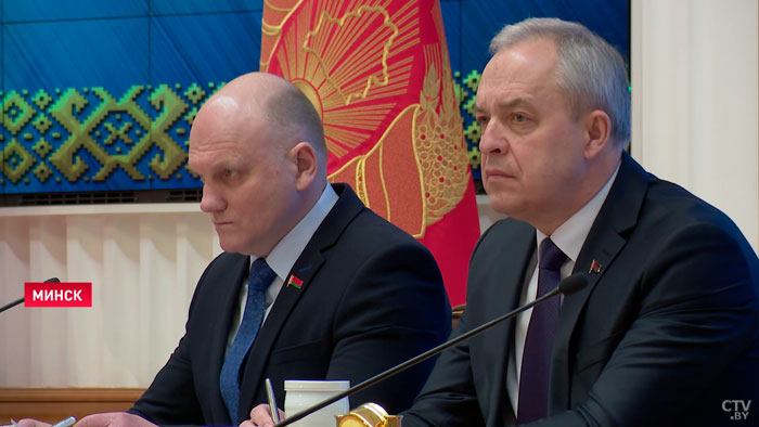 «Нам там делать нечего, и нас туда не зовут». Лукашенко о белорусских военных в Украине-1