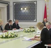 «Честность и справедливость». Новую редакцию закона о госслужбе рассмотрели на совещании у Президента 