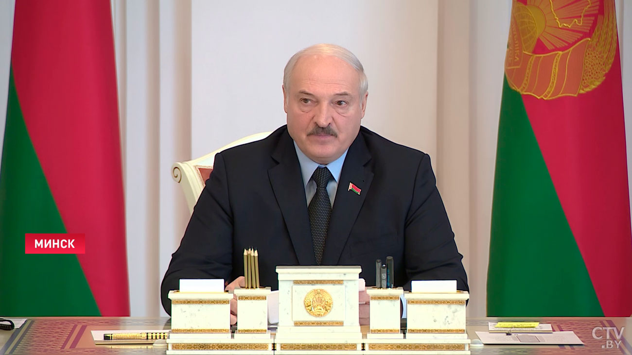 Лукашенко – руководству Администрации: жесточайшие дисциплина и порядок. Тогда меньше будет работы для ребят с оружием-1
