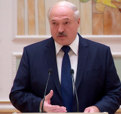 Александр Лукашенко: из своей аптечки отдал последние лекарства, на дыбы встали все