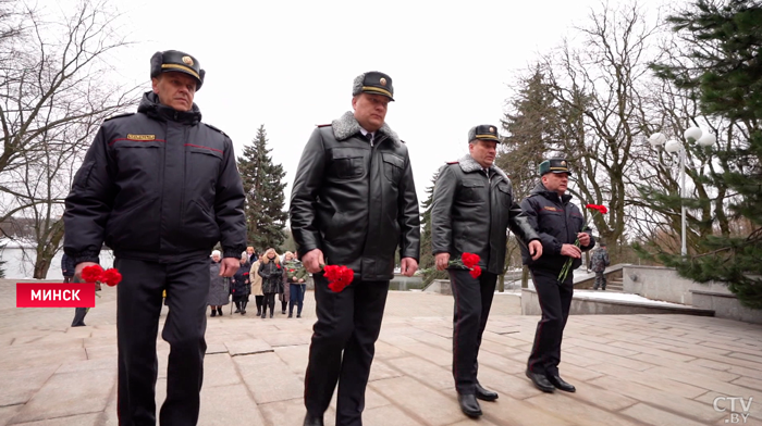 Они отдали жизнь на службе. В Минске почтили память погибших сотрудников МВД-1