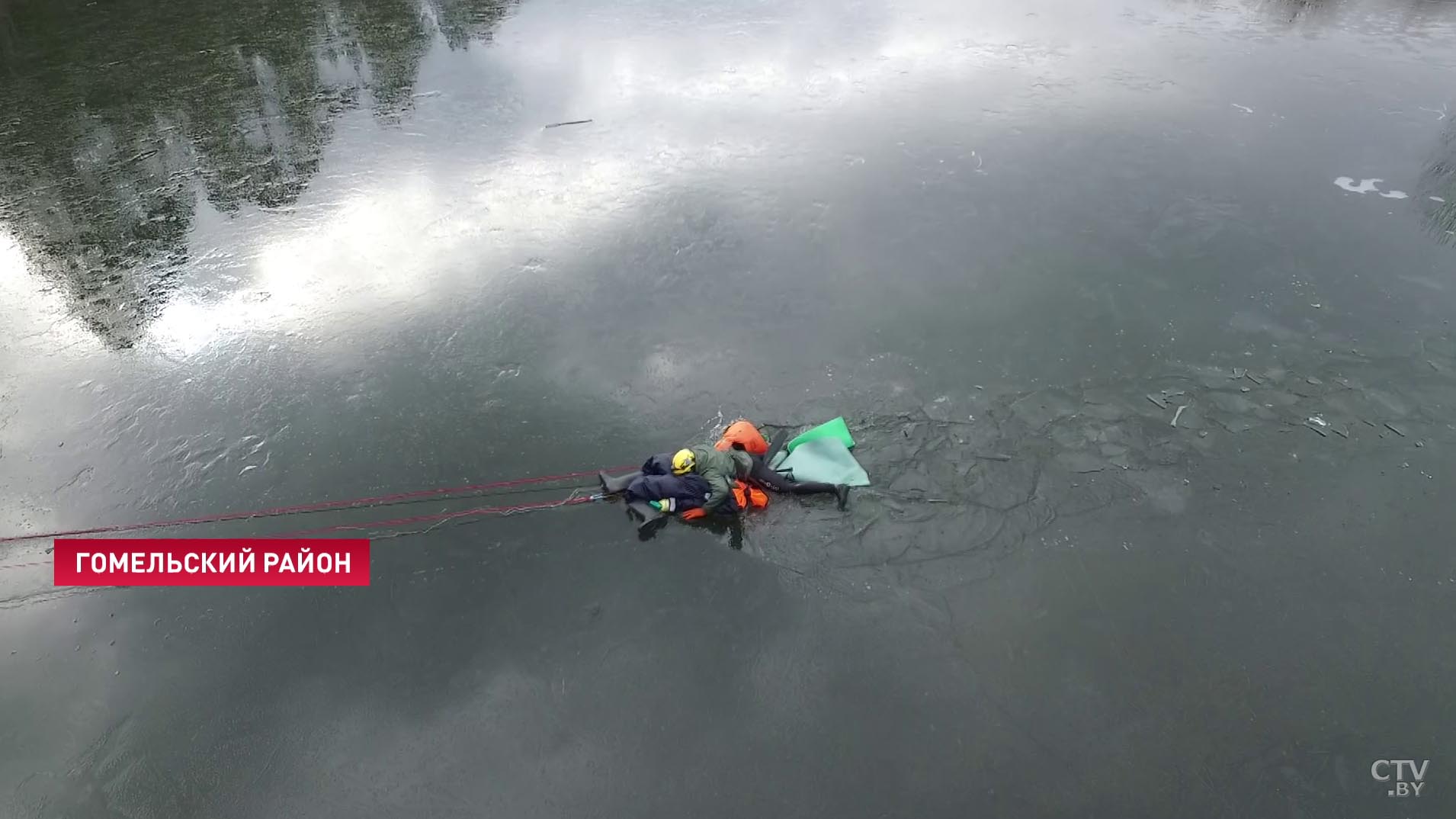 Меньше 4 часов отдыха в сутки, ледяная вода и «горы». Как проходит чемпионат Беларуси по поисково-спасательным работам-35