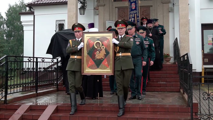 Белорусским спасателям торжественно передали икону «Неопалимая Купина»