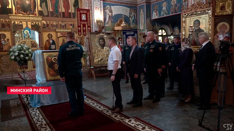 Белорусским спасателям торжественно передали икону «Неопалимая Купина»-1