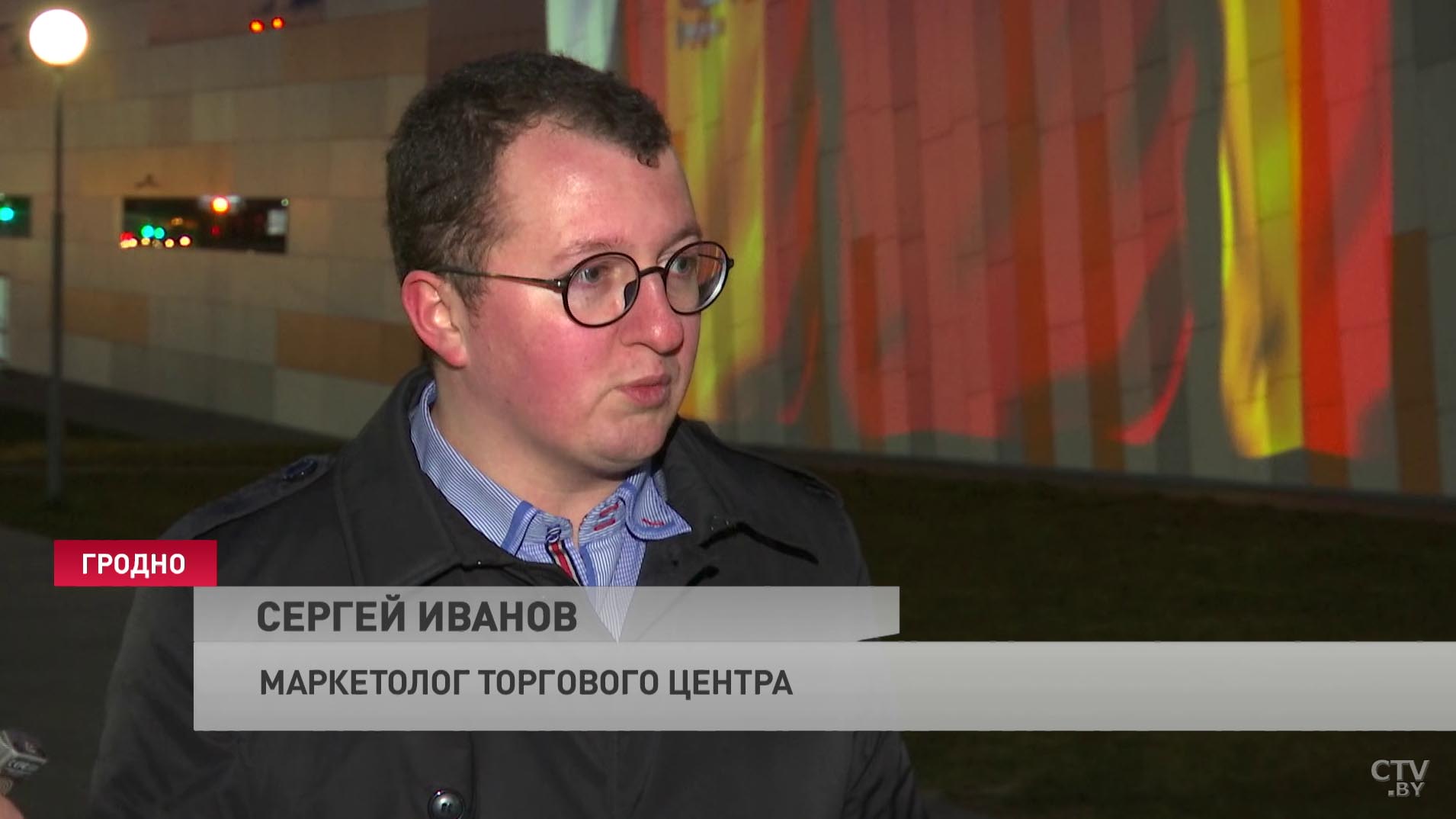 Флаги 15 государств и надписи на 10 языках. Так в Гродно благодарят медиков, которые борются с коронавирусом-7