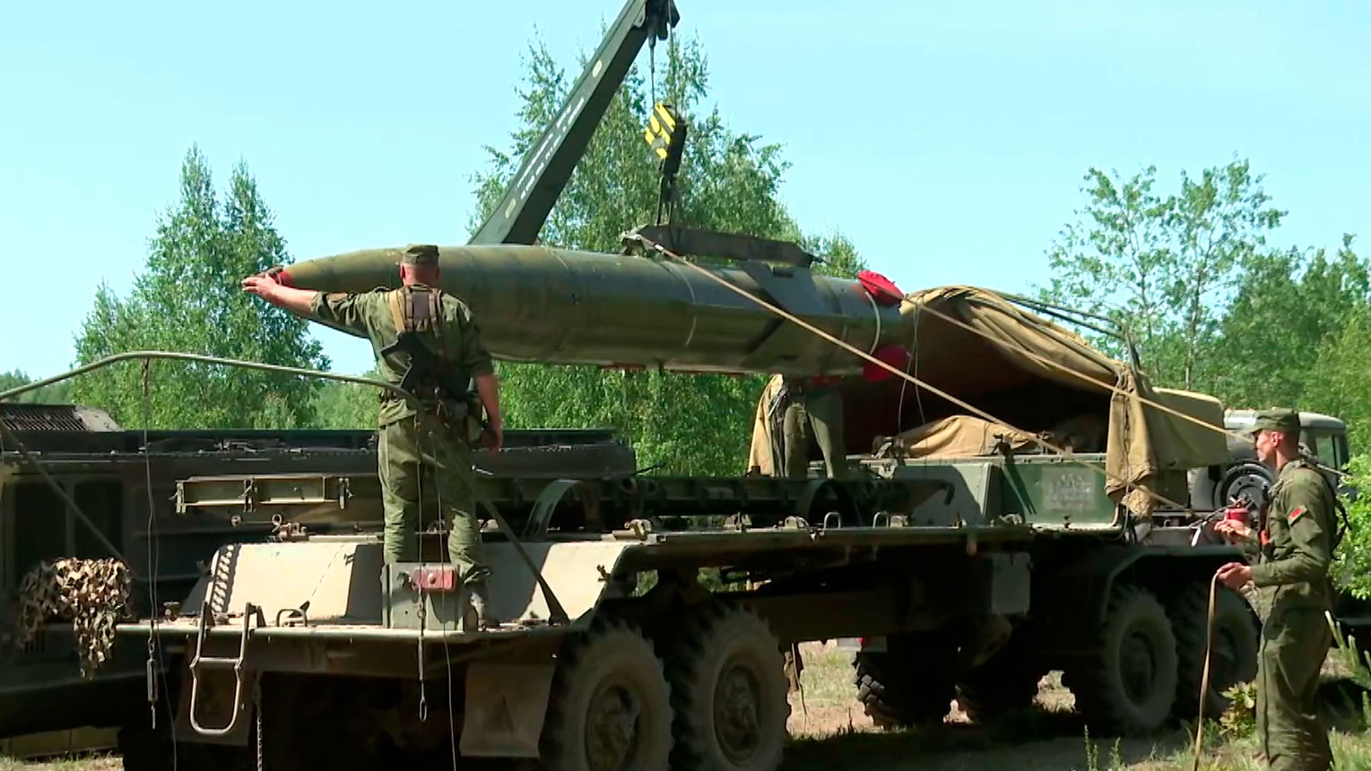 «Мы призвали военнообязанных». Специальное учение вооружения продолжается в Гомельской и Могилёвской областях