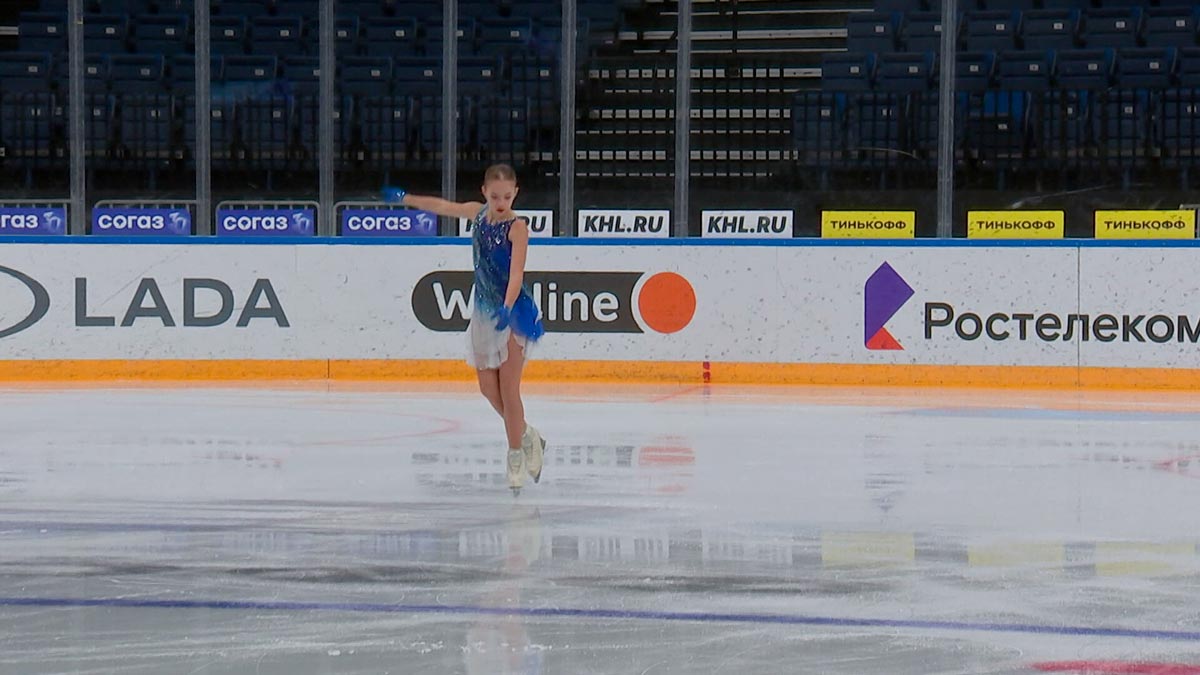 На «Чижовка-Арене» проходят финалы Кубка Беларуси и Кубка Белорусского союза конькобежцев по фигурному катанию