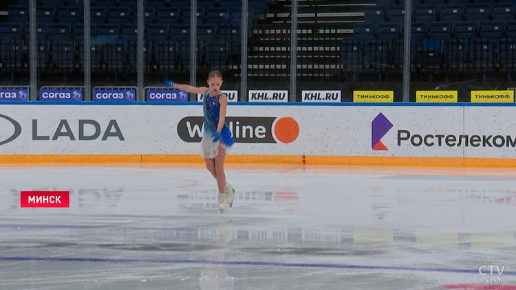 На «Чижовка-Арене» проходят финалы Кубка Беларуси и Кубка Белорусского союза конькобежцев по фигурному катанию-7