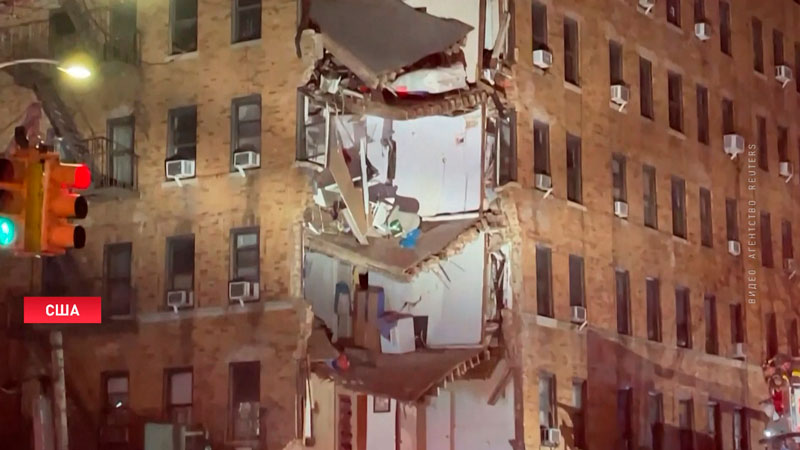 В Нью-Йорке частично обрушился жилой дом-1 В Нью-Йорке частично обрушился жилой дом-1