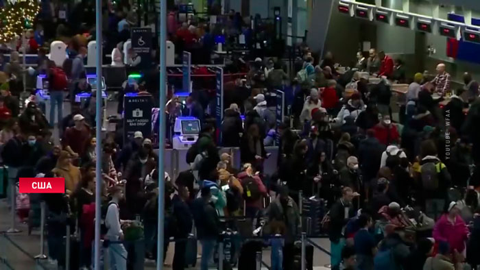 В США из-за непогоды отменили более тысячи авиарейсов