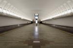 В минском метро ребёнок уронил на пути мобильник и спрыгнул за ним