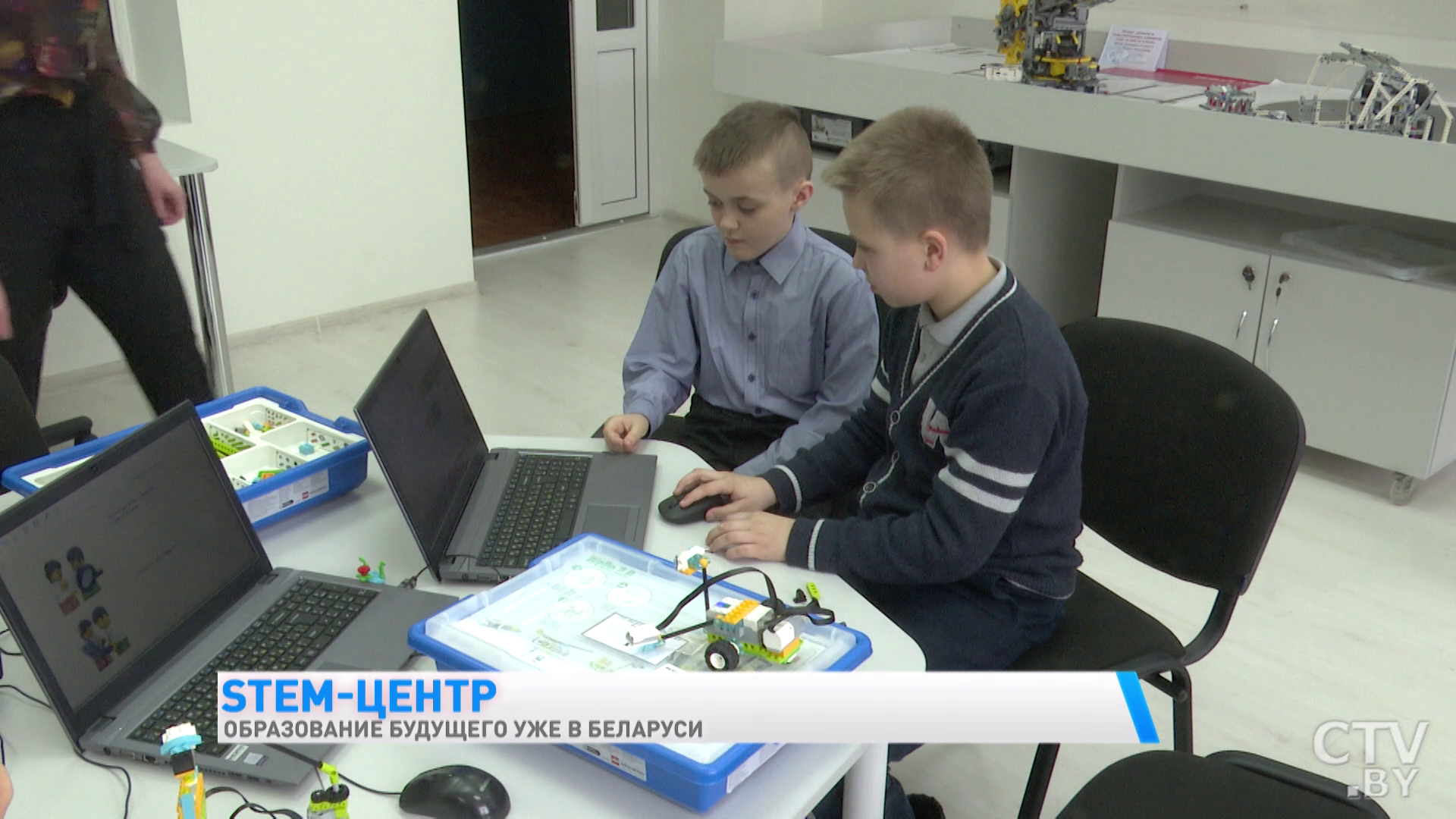 Изучают 3D-моделирование и даже конструируют роботов. Как ученики осваивают современные технологии в одной белорусской школе-1