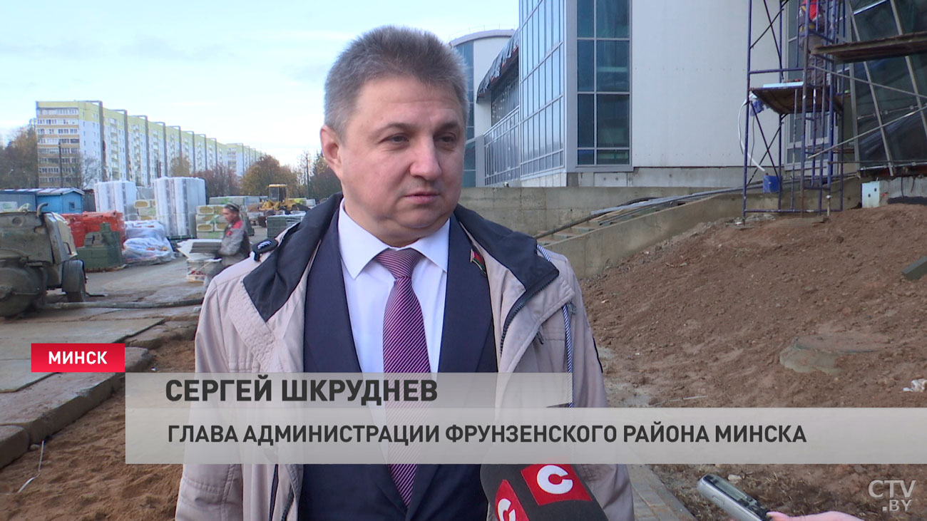 Строительство комплекса теннисных кортов во Фрунзенском районе завершено на 75%-4