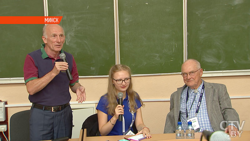 «Это очень хороший опыт». Легендарные гости Международного космического конгресса пообщались со студентами БГУ-3