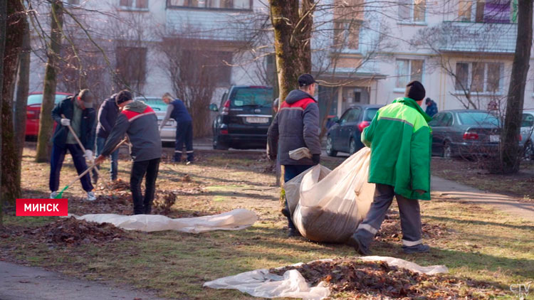 Бывшие заключенные вышли на субботник в Минске: «Эта помощь очень нужна и важна»-1