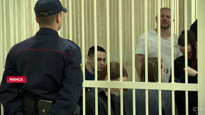 Может грозить даже смертная казнь. В Минске судят обвиняемых в поджоге дома Олега Гайдукевича-1