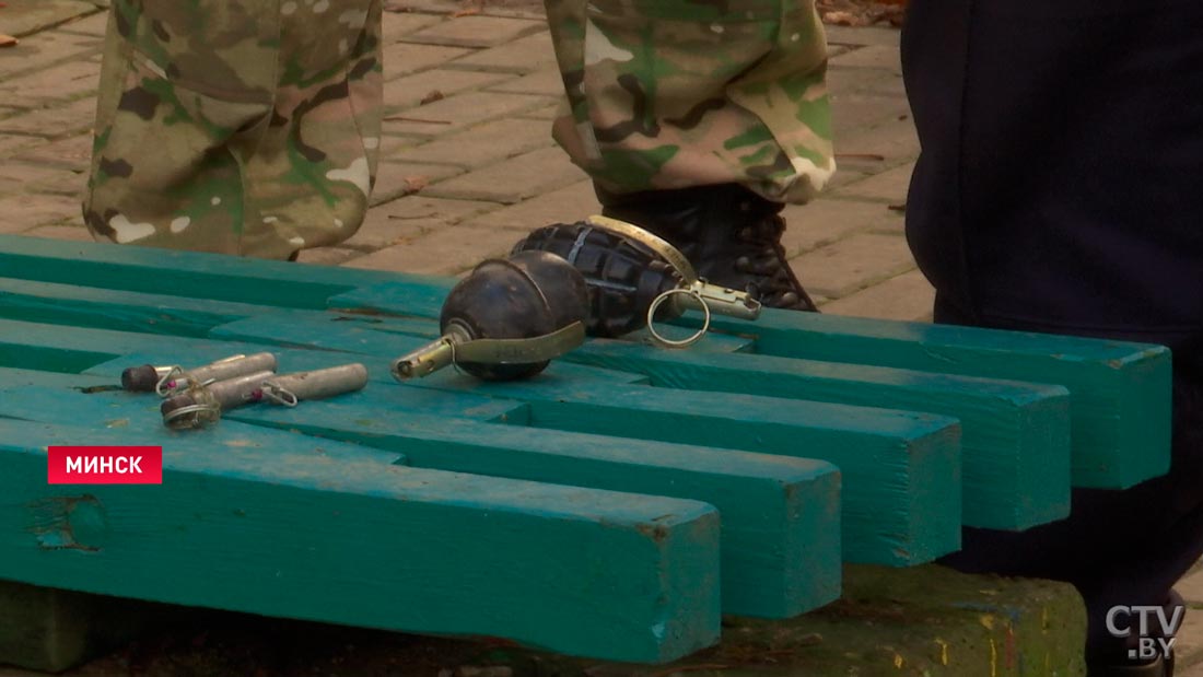 В подвале дома на Уборевича обнаружили сумку с взрывоопасными предметами-7
