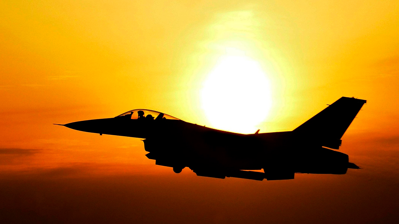 Глава Карелии: никто из жителей не пострадал из-за падения самолета Глава Карелии: никто из жителей не пострадал из-за падения самолета