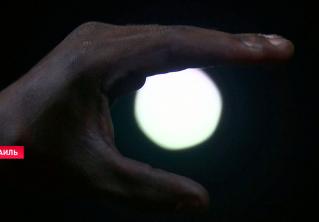 Уникальное астрономическое явление наблюдали люди по всему миру. Вот кадры первого в этом году суперлуния Уникальное астрономическое явление наблюдали люди по всему миру. Вот кадры первого в этом году суперлуния