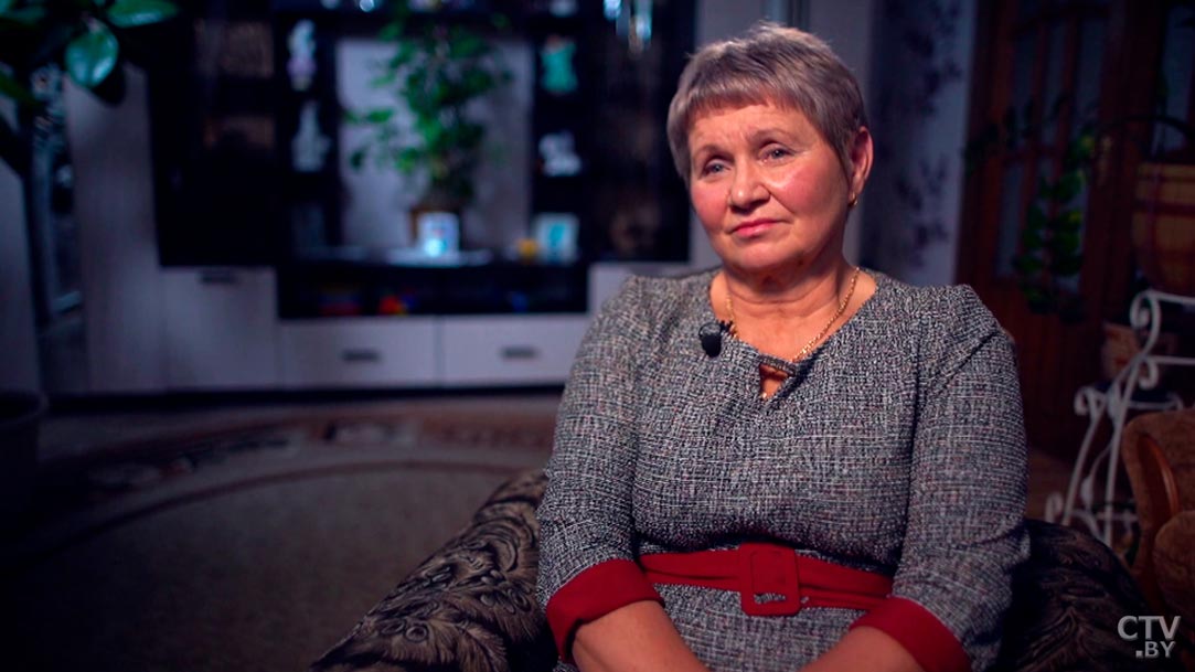 В детстве вставала в два часа ночи, чтобы накормить коров. История доярки агрокомбината «Снов»-4