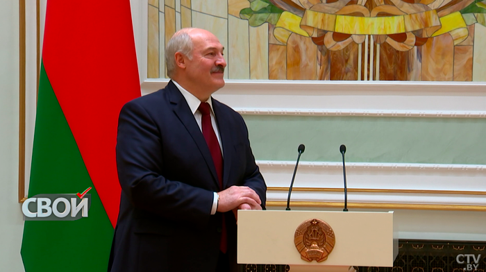 «От своего сердца только хорошее!» Спела Президенту и поддержала Беларусь в 2020-м – интервью с Галиной Касымакуновой-3 «От своего сердца только хорошее!» Спела Президенту и поддержала Беларусь в 2020-м – интервью с Галиной Касымакуновой-3