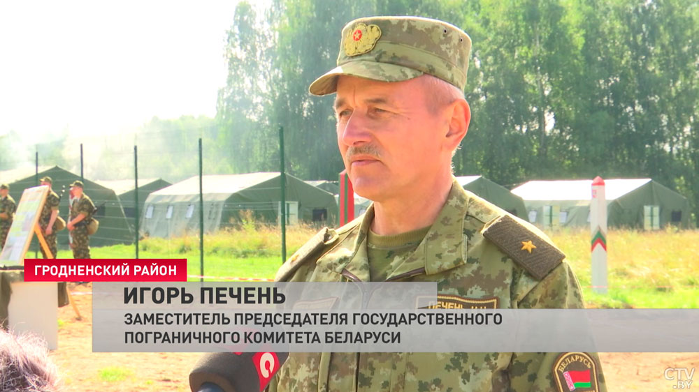 «Чтение» следов и задержание нарушителей на границе. Какие навыки отрабатывают военнообязанные на учении под Гродно?-13