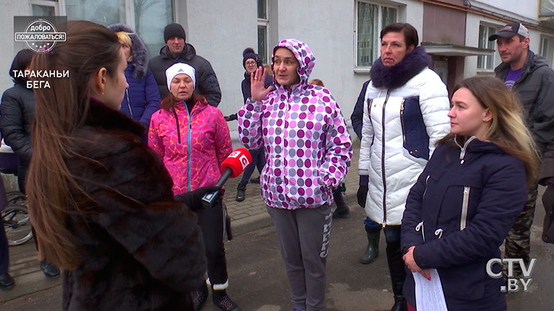 С потолка падают грязь и червяки, тараканы заползают в уши и живут в морозилке. Реалии минского общежития-10