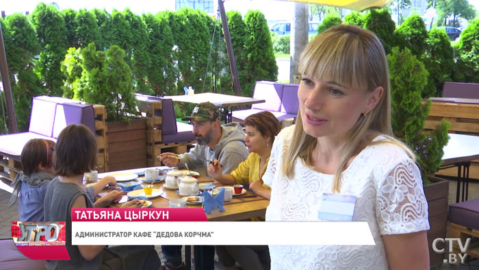 «Белорусы любят такой колорит». Уникальный интерьер и белорусская кухня: кафе «Дедова корчма»-9