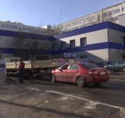 В Беларуси наличие техосмотра теперь проверяют по камерам. На станциях диагностики наблюдается ажиотаж