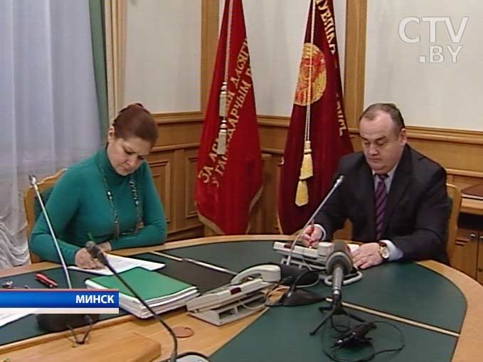 «Прямая телефонная линия» с руководством Минска и областей Беларуси 17 января: на что жаловались граждане