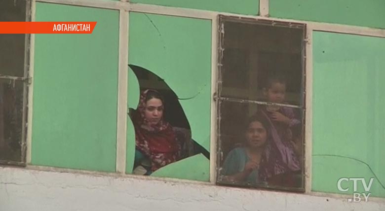 На юге Афганистана смертник взорвал машину: погибли 6 человек-4 На юге Афганистана смертник взорвал машину: погибли 6 человек-4