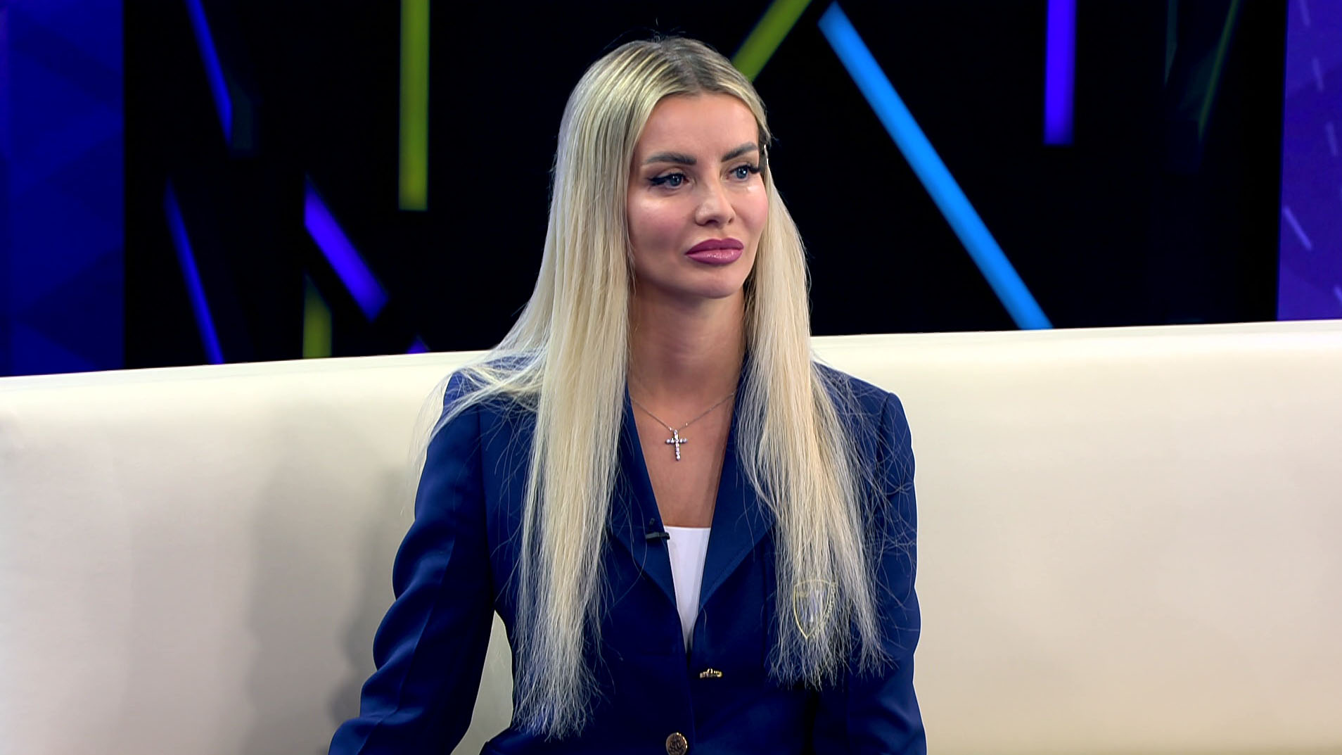«Раньше нам казалось, что 30 лет – это уже пенсия». Почему сейчас женщины 40 плюс могут выглядеть лучше молодых девчонок?