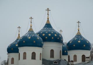 Погружение в воду на праздник не решает наших проблем. Почему церковь и магия несовместимы? Спросили у православного священника