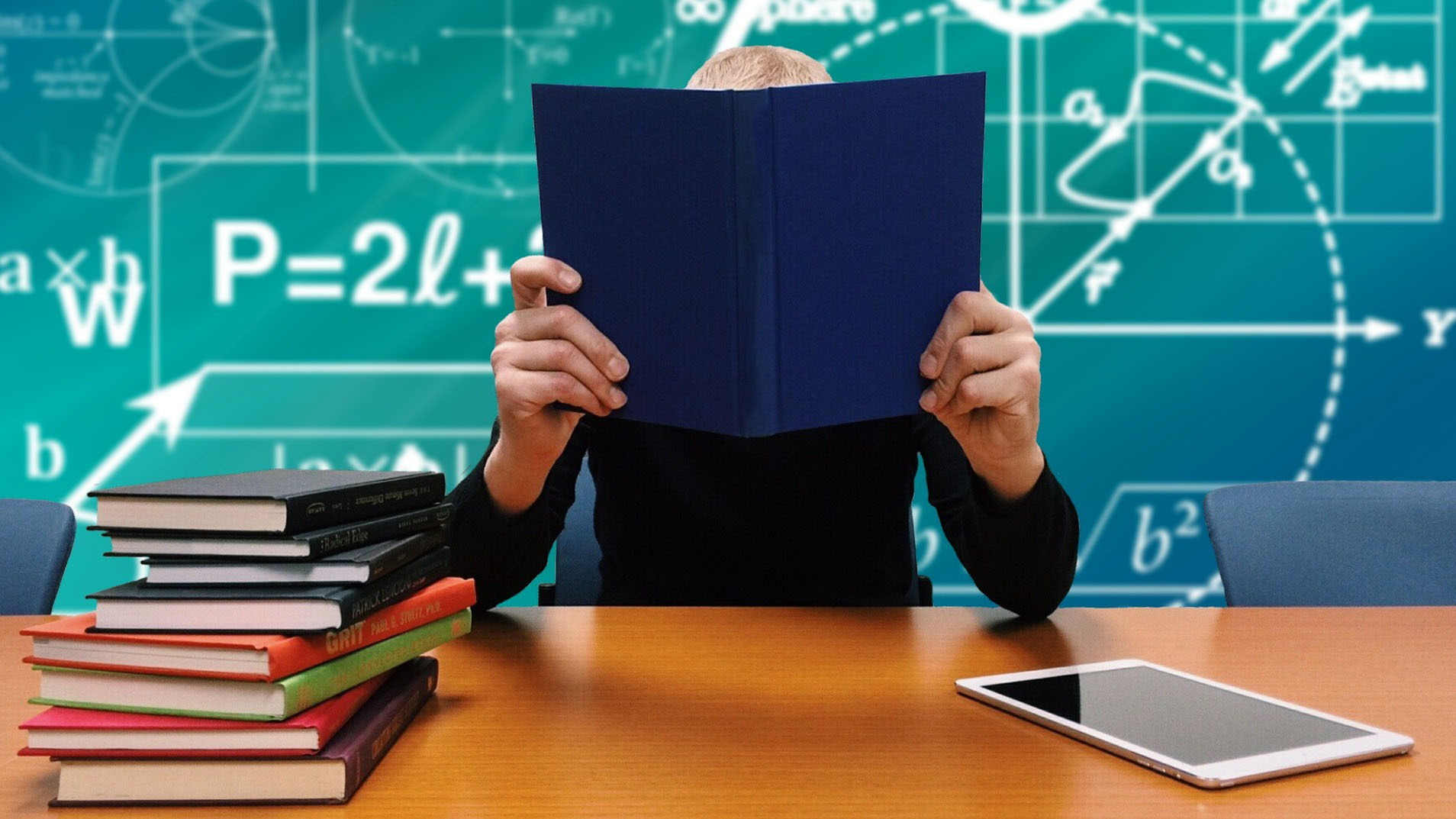 «Проводится конкурс на несколько факультетов». Можно ли подать документы сразу в несколько вузов?